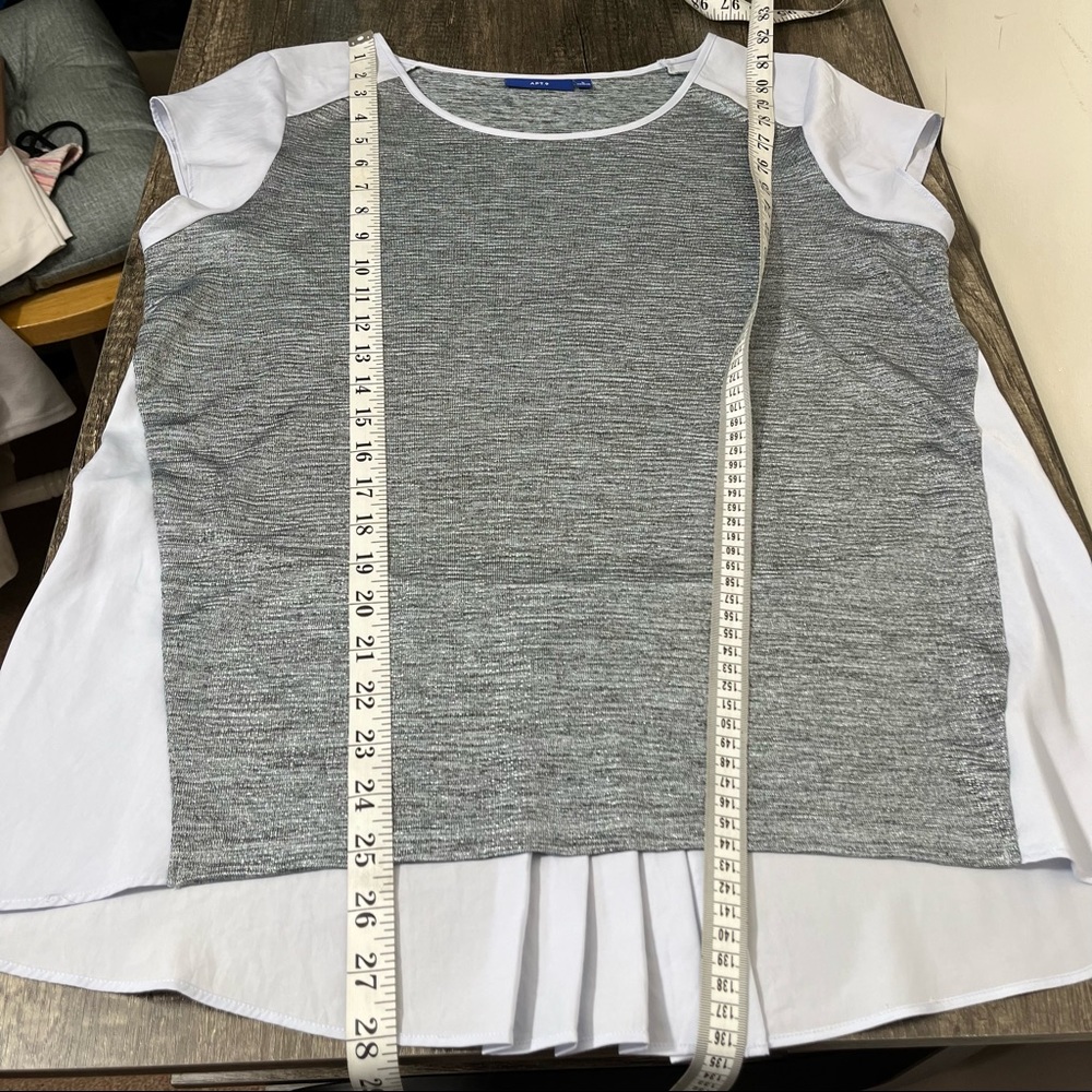 Apt. 9 Gray and Blue High-Low Tee, Size L - Picture 9 of 10